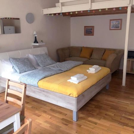 V57 Apartment Oktogon Budapest Esterno foto